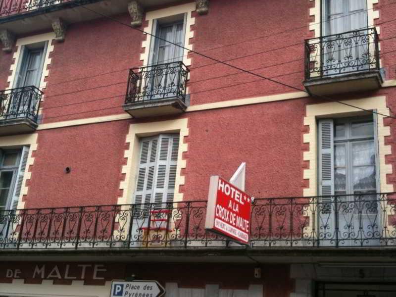 Hotel A La Croix De Malte Lourdes Exterior foto
